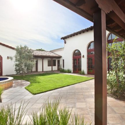 Courtyard with lawn of a Spanish style building