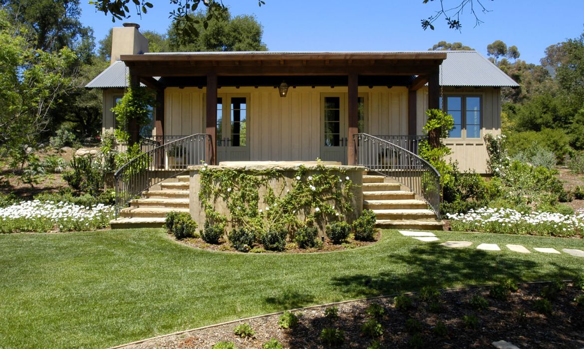 wpimgrescustmontecito006_33f283e61c6b92f5e07553e8c98f545a.jpg